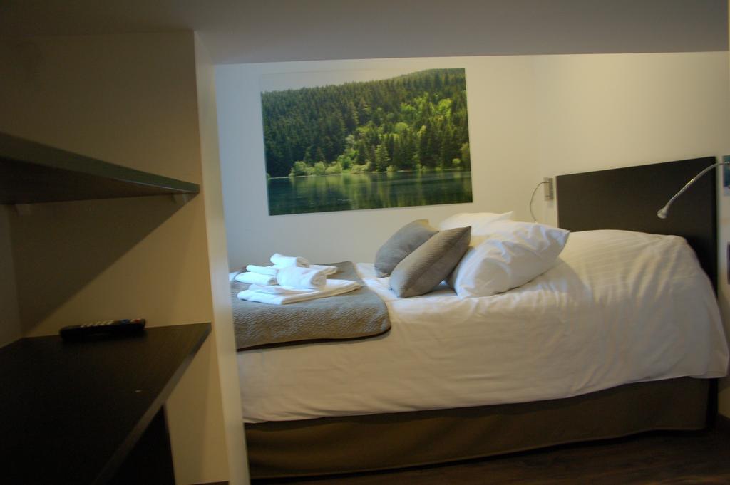 Aux 500 Diables Eco Lodge - Hotel Шамбон-сюр-Лак Екстериор снимка